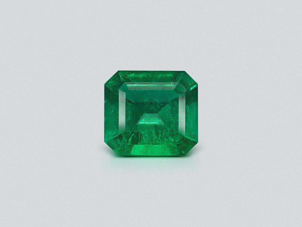 Colombian Muzo Green Emerald octagon shape 1.94 ct Image №1