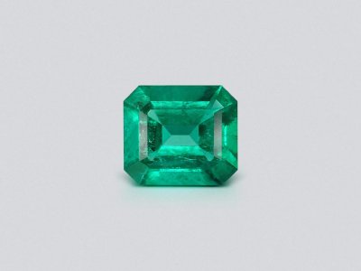 Vivid Green Emerald from Colombia octagon shape 1.49 ct photo