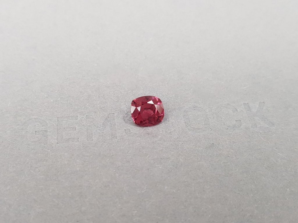 Cushion-cut rhodolite garnet 1.10 ct, Sri Lanka Image №2