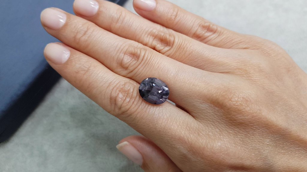 Intense purple gray spinel in oval cut 7.88 ct, Burma Image №2