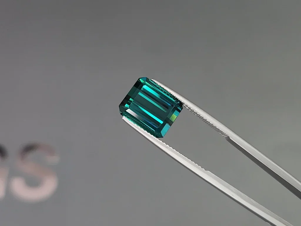Vivid blue indicolite tourmaline in octagon cut  7.25 carats Image №3