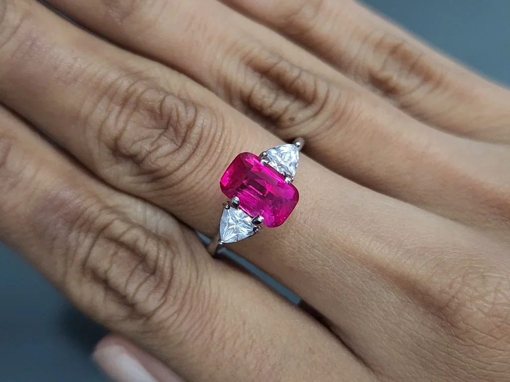 Unheated ruby Vibrant pink red cushion cut  2.55 carats,  Mozambique Image №5