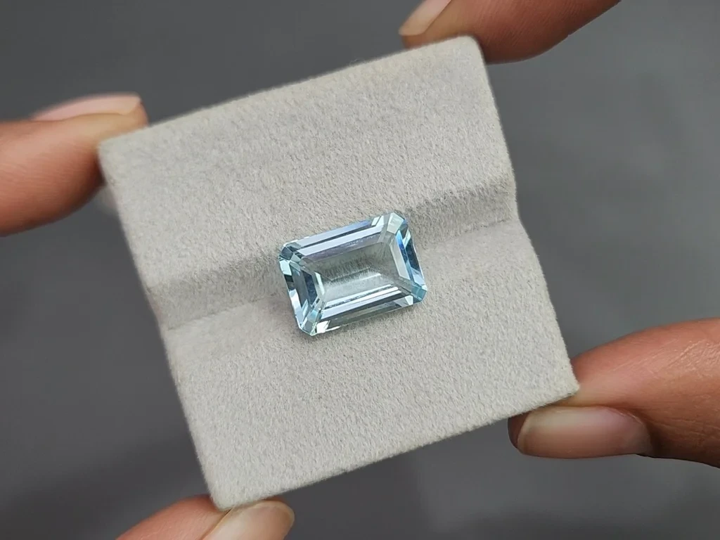 Aquamarine octagon cut 5.92 carats, Madagascar Image №4