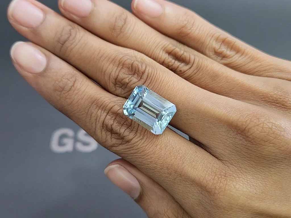 Aquamarine octagon cut 12.54 carats, Madagascar  Image №2