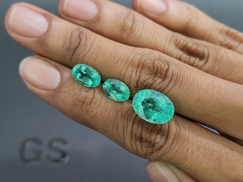 Set of tourmalines Paraiba Neon green oval cut 11.06 carats, Mozambique Image №2