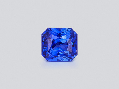 Intense Blue sapphire in radiant cut 3.53 carats, Sri Lanka photo