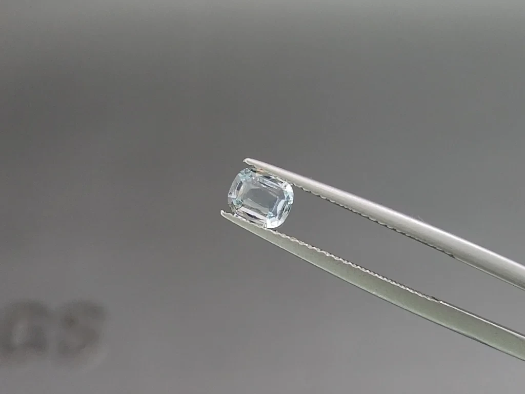 Aquamarine cushion cut 0.48 carats, Madagascar  Image №3