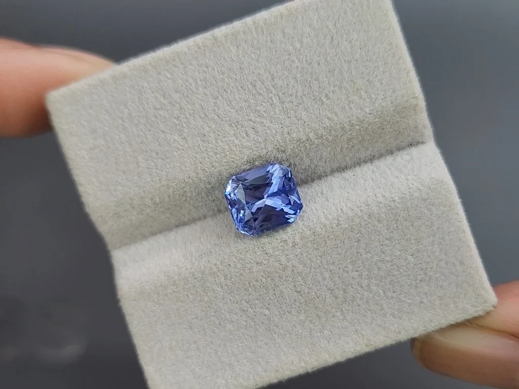 Blue sapphire radiant cut 3.10 carats, Sri Lanka Image №4