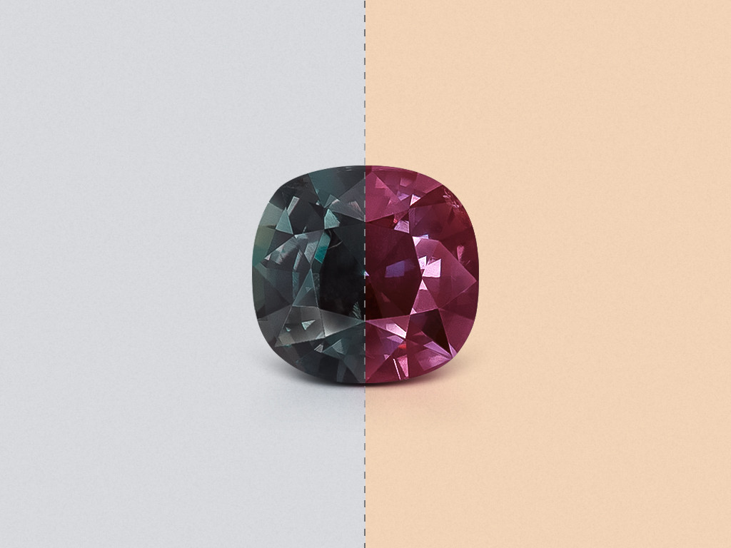Alexandrite with color change cushion cut 2.10 carats, Brazil Image №1