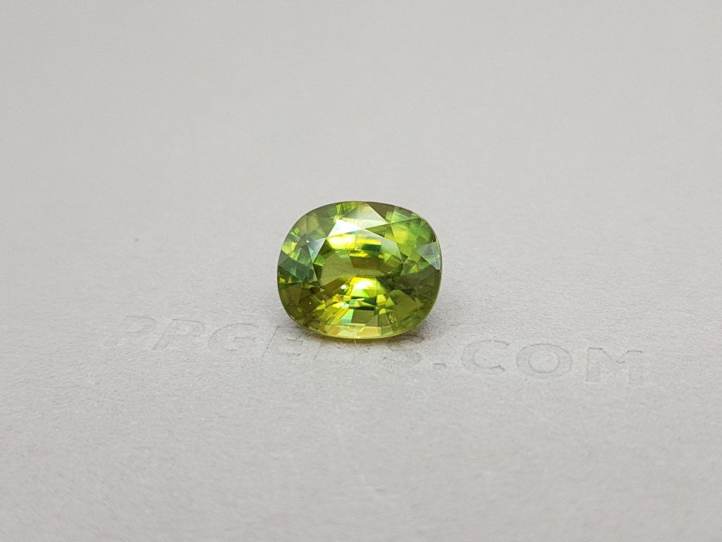 Cushion cut yellowish green sphene 7.65 ct Image №3