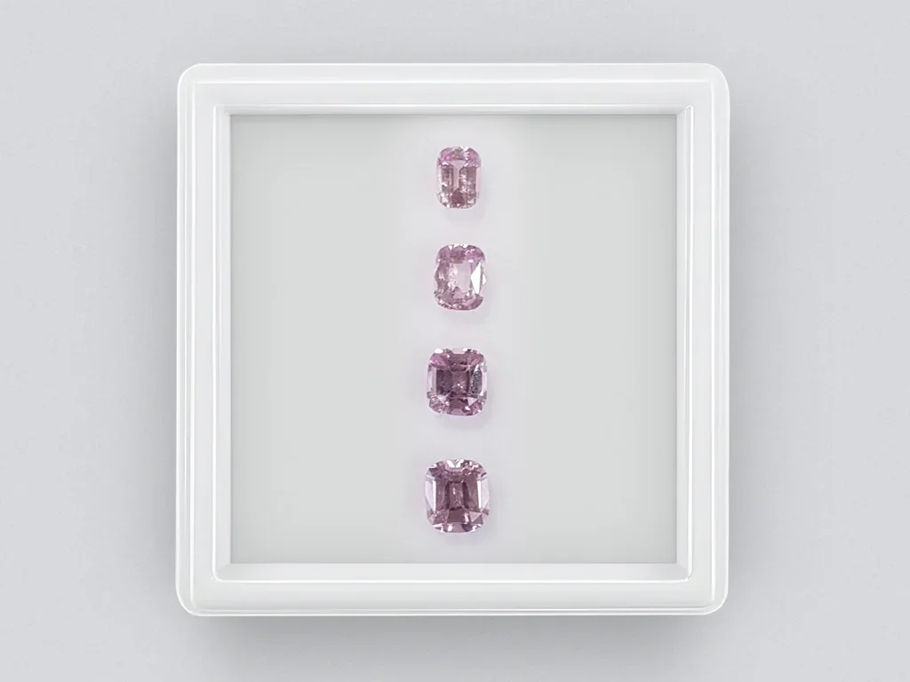 Cushion cut spinel set 1.42 carats Image №1
