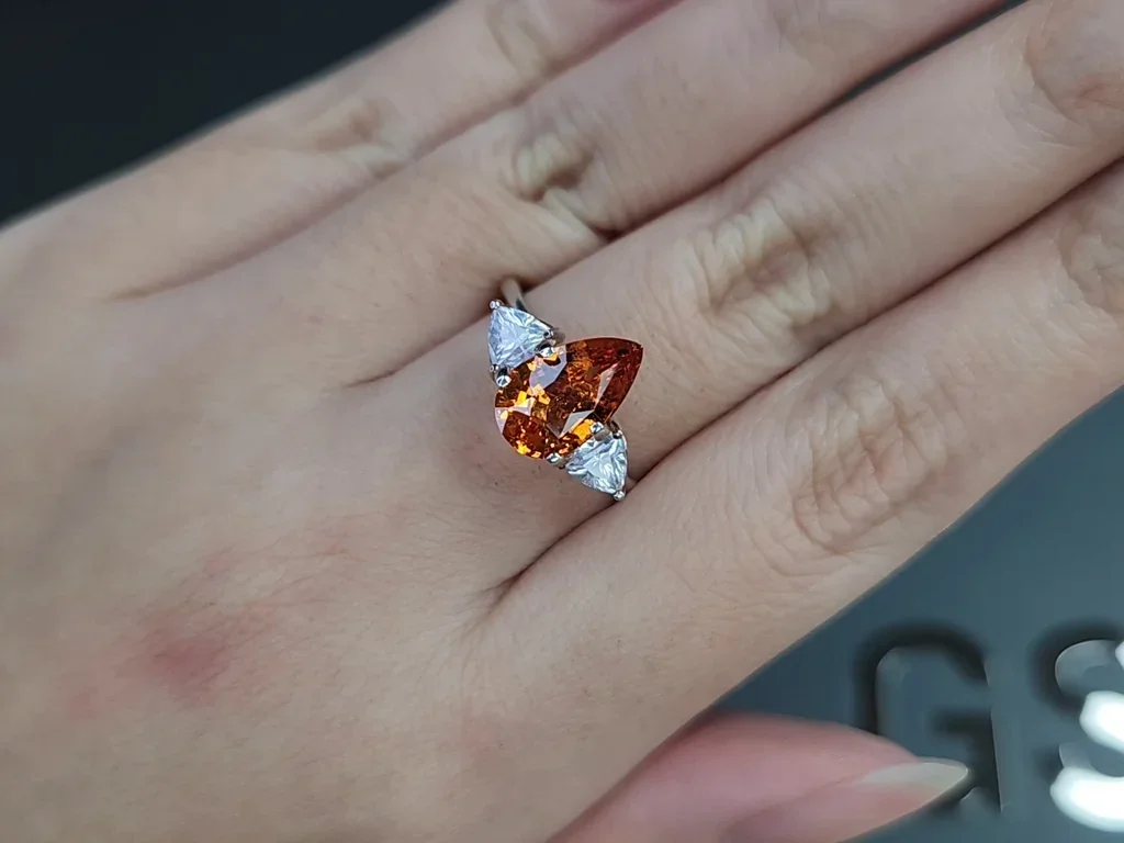 Spessartine garnet Fanta color pear shape 3.10 carats, Africa Image №5