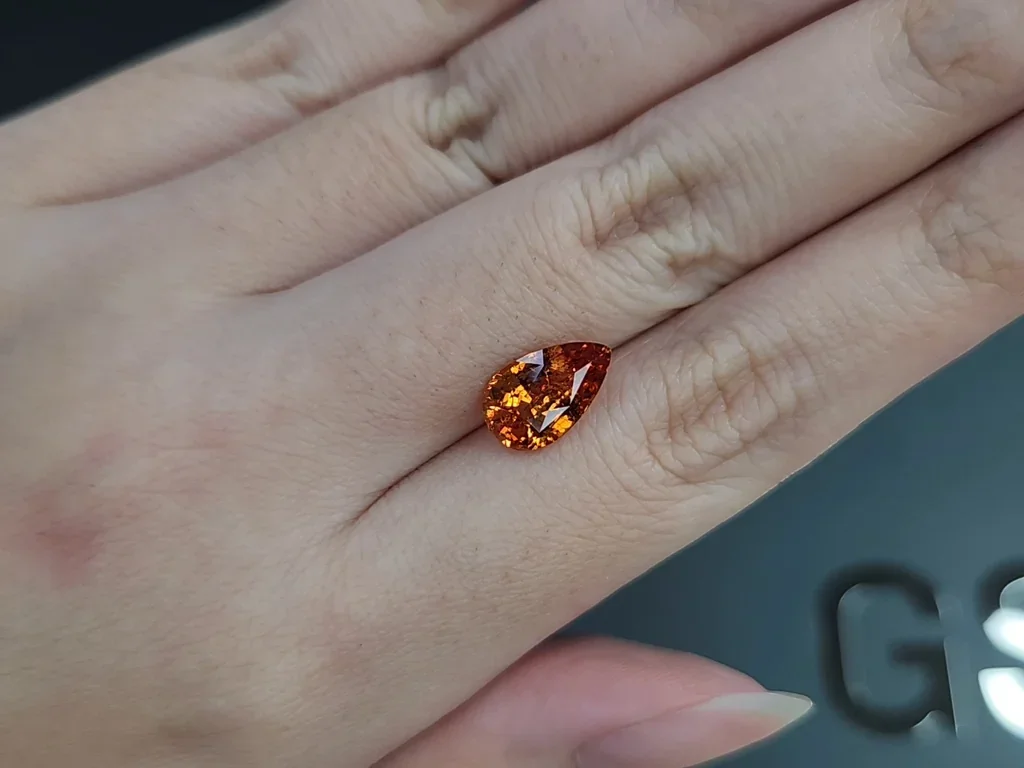Spessartine garnet Fanta color pear shape 3.10 carats, Africa Image №2