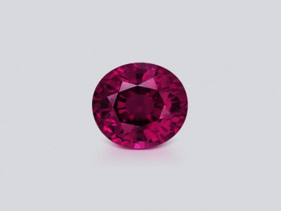 Rhodolite garnet in oval cut 6.47 carats, Tanzania photo
