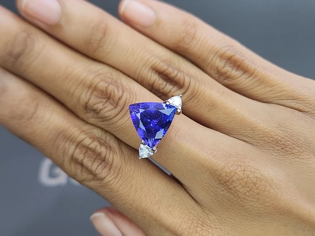 Tanzanite trillion cut 7.87 carats, Tanzania Image №5