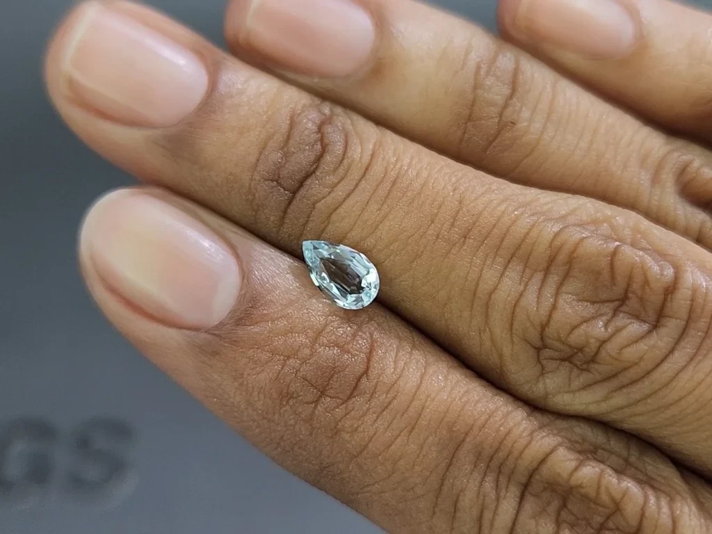 Aquamarine pear cut  0.47 carats, Madagascar Image №2