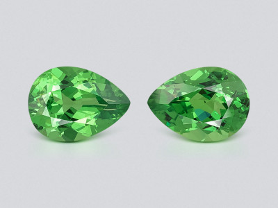 Pair of tsavorites Vivid Green pear cut 1.57 carats, Tanzania  photo