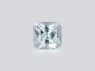 Kunzite light green radiant cut 5.88 carats, Pakistan photo