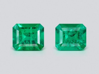 Pair of intense Muzo Green emeralds 2.99 ct, Colombia photo
