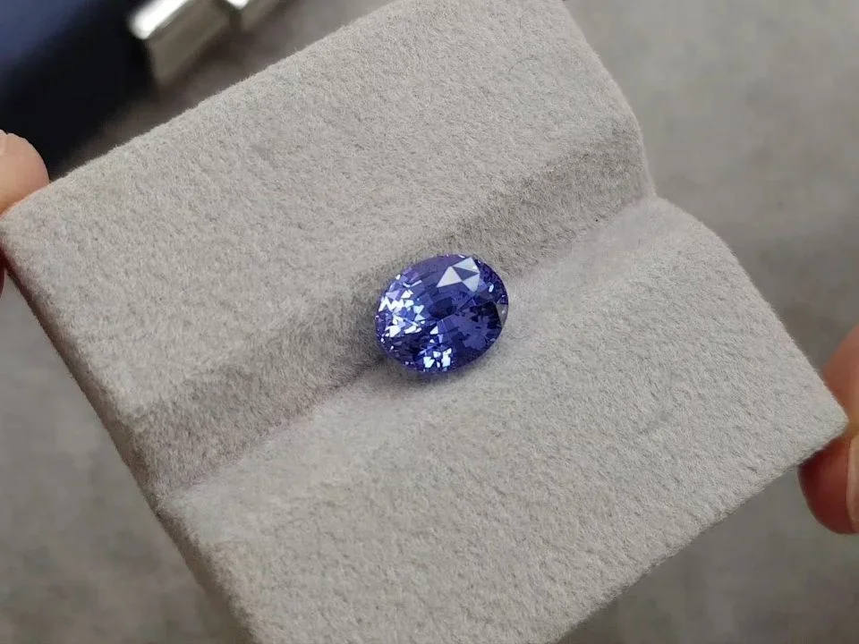 Unheated oval cut cornflower blue sapphire 3.15 ct, Sri Lanka Image №4
