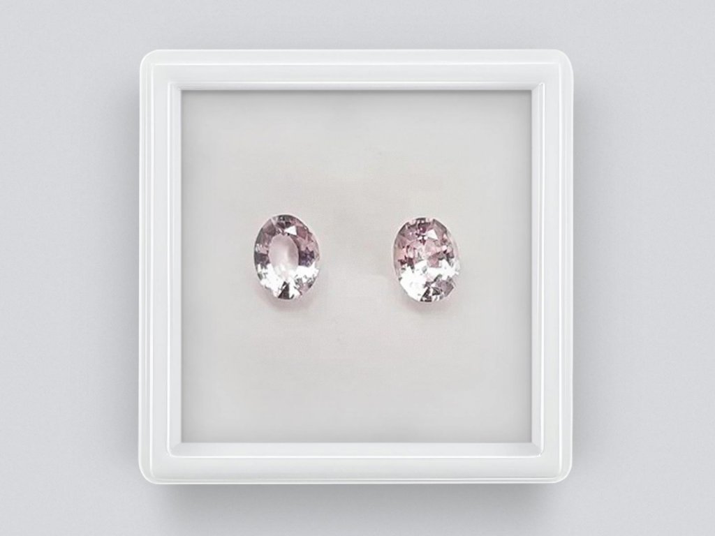 Pair of oval cut morganites 1.24 carats Image №1