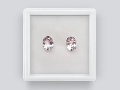 Pair of oval cut morganites 1.24 carats photo