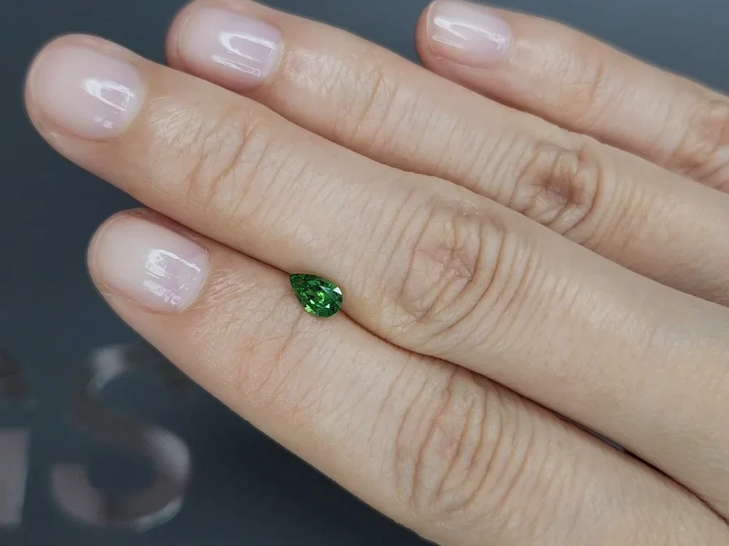 Pear cut vivid green tsavorite garnet 0.42 carats, Tanzania Image №2