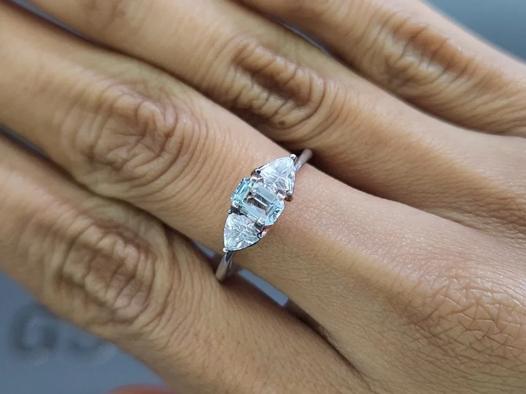 Aquamarine cushion cut 0.48 carats, Madagascar  Image №5