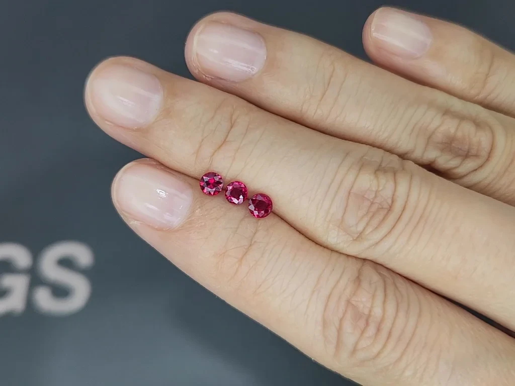 Set of rubies Pigeon Blood Red round cut 0.73 carats, Mozambique Image №2