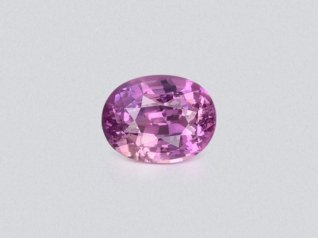 Unheated pink sapphire oval cut 3.05 carats, Sri Lanka Image №1