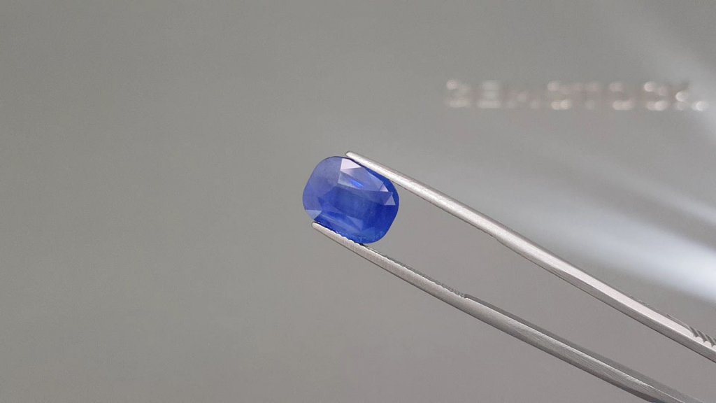 Unheated sapphire cushion cut 6.43 ct from Sri Lanka Image №2