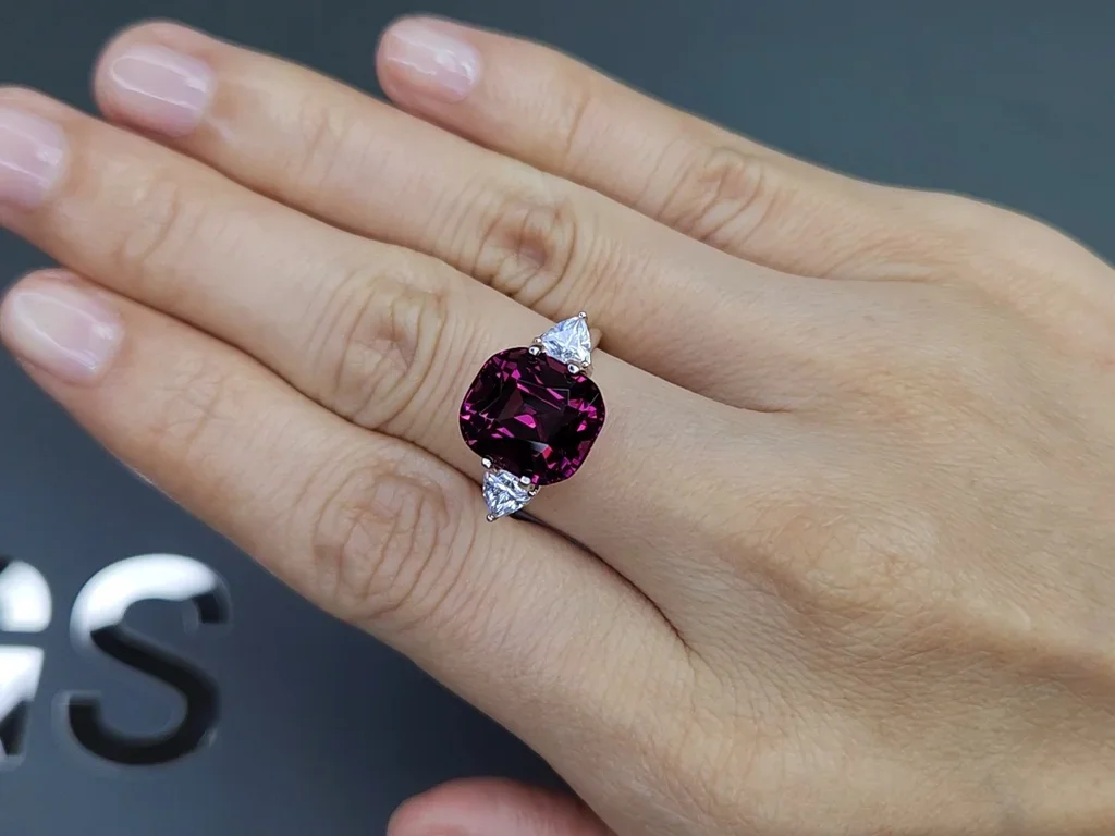 Vivid purple Umbalite garnet in cushion cut 8.43 carats, Tanzania Image №5