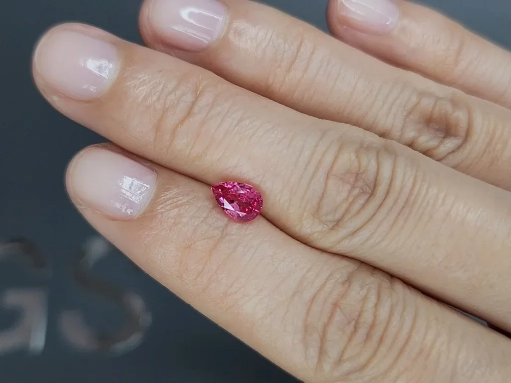 Vivid pink Mahenge spinel in pear cut 0.93 carats, Tanzania Image №2