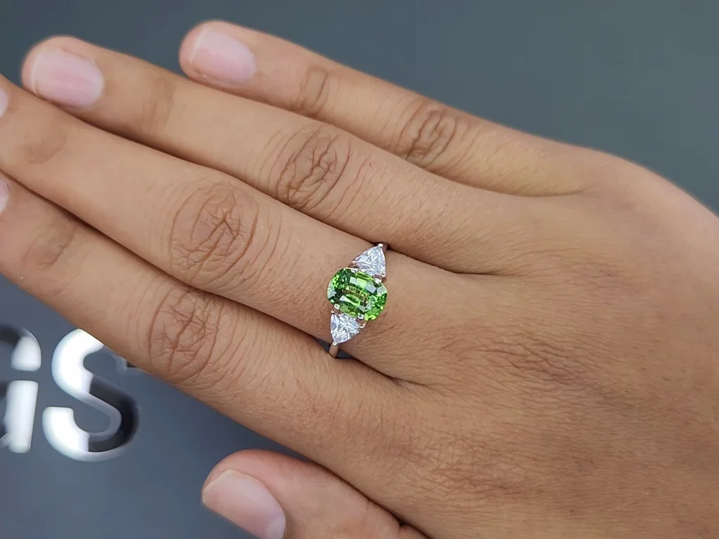 Green tsavorite garnet in cushion cut 2.10 carats, Tanzania Image №5