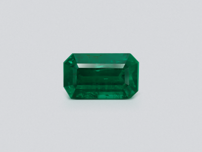 Vivid green Panjshir emerald in octagon cut 1.12 carats photo
