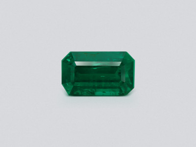 Vivid green Panjshir emerald in octagon cut 1.12 carats photo