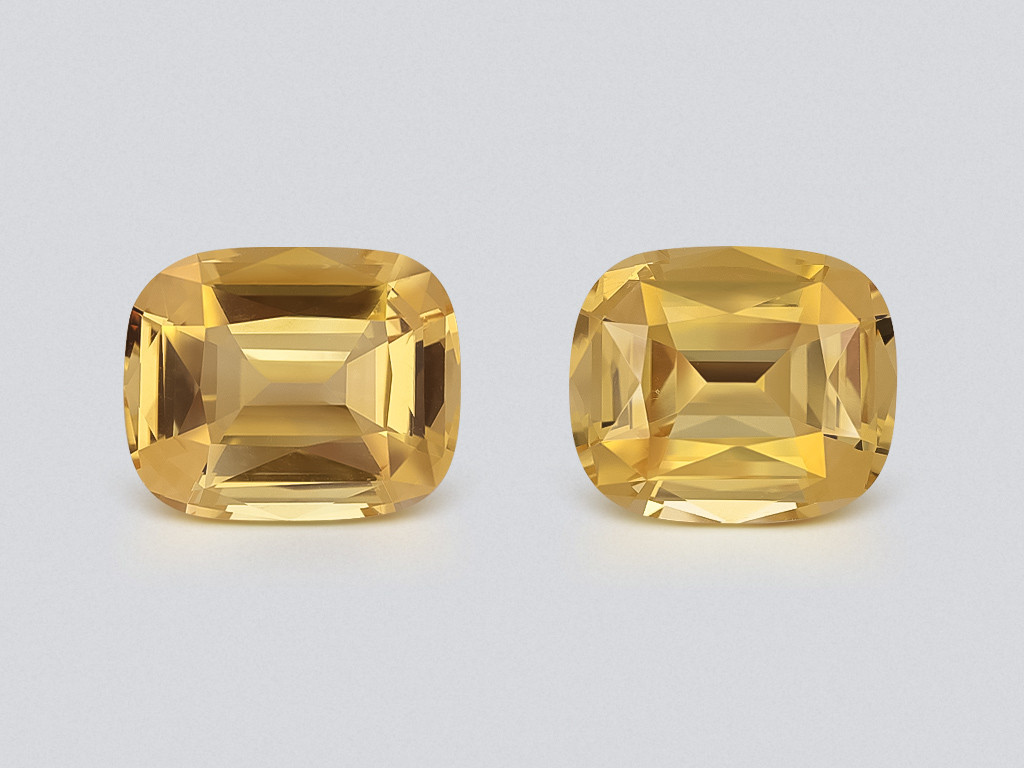 Pair of large citrines precision cut cushion 36.70 carats, Africa Image №1