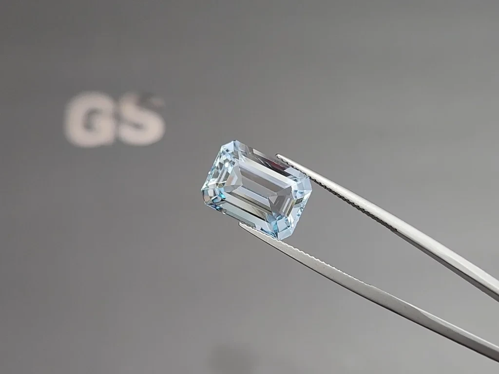 Aquamarine octagon cut 8.17 carats, Madagascar Image №3