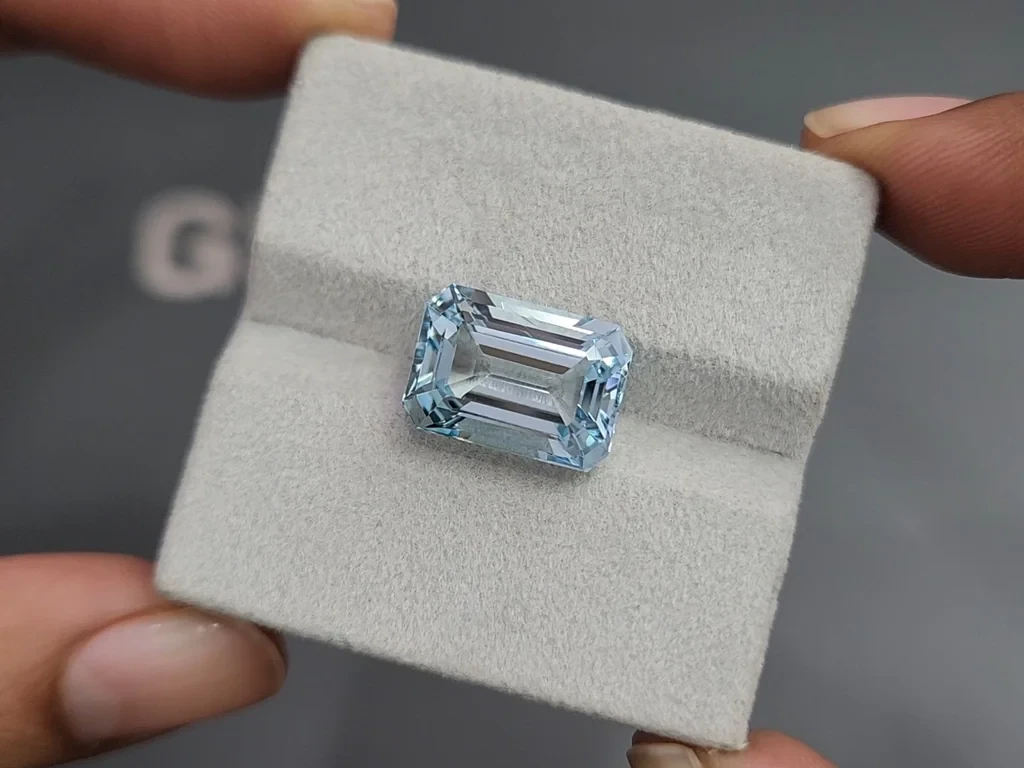 Aquamarine octagon cut 8.17 carats, Madagascar Image №4
