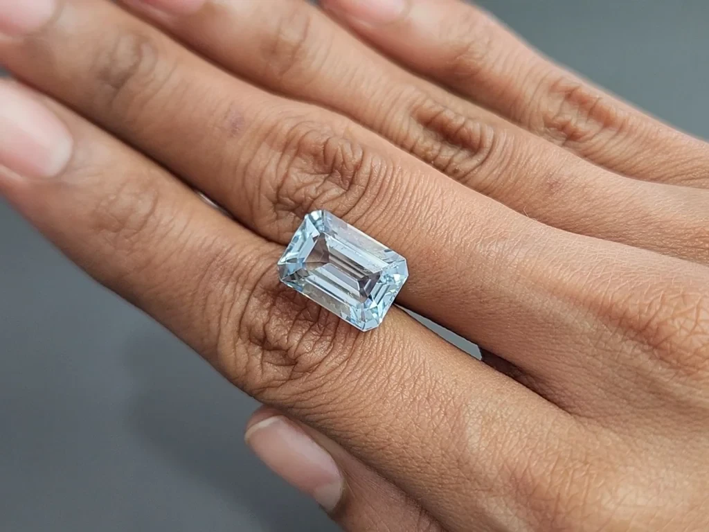 Aquamarine octagon cut 8.17 carats, Madagascar Image №2