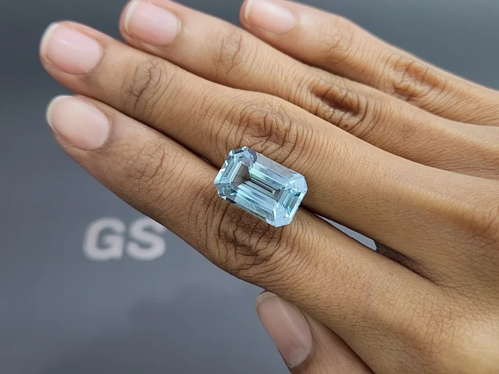 Aquamarine octagon cut 10.71 carats, Madagascar  Image №2