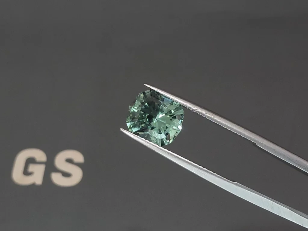 Green tourmaline radiant cut 3.05 carats, Africa Image №3