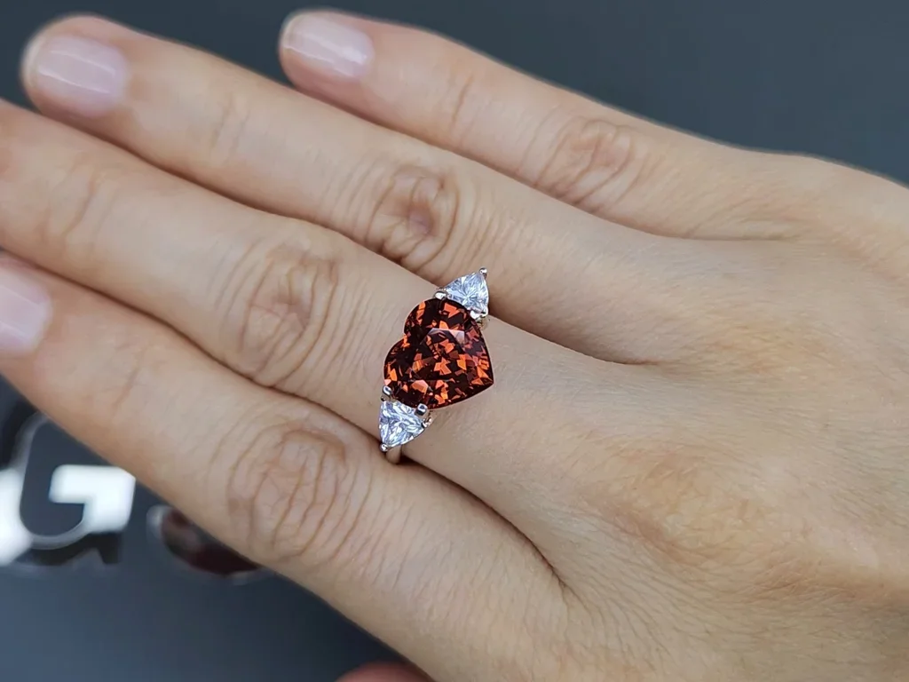 Orange zircon in heart shape 5.17 carats, Madagascar Image №5