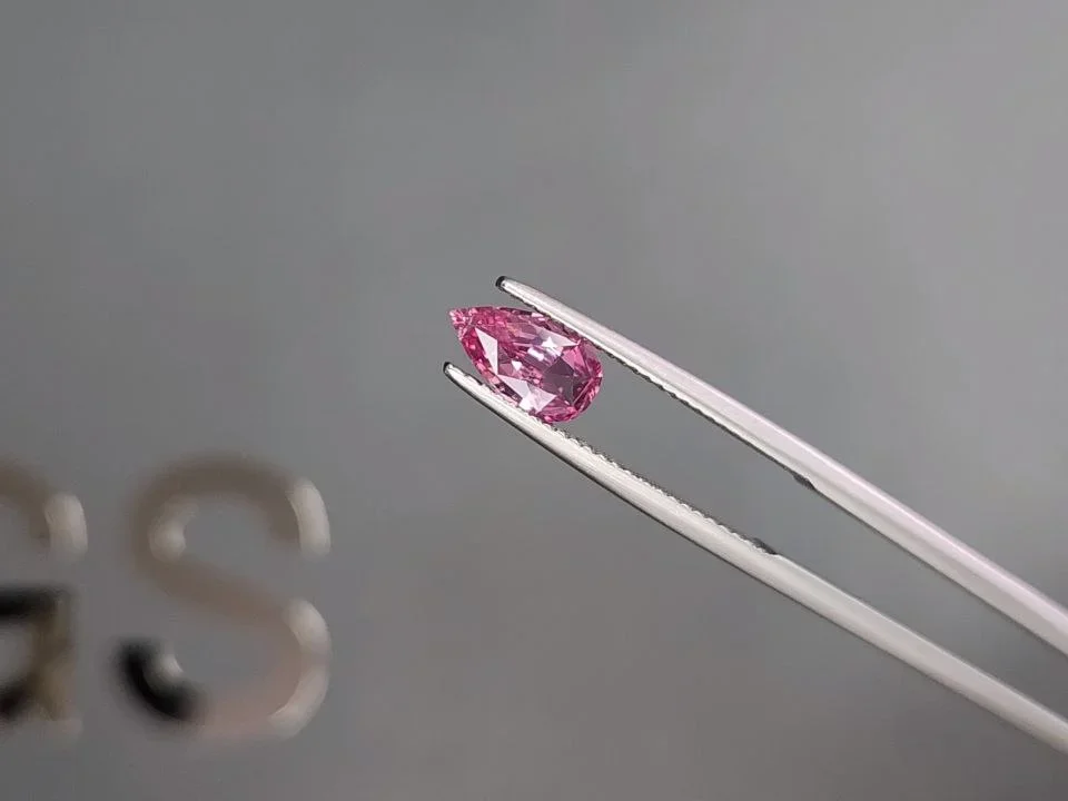 Pink Mahenge spinel in pear cut 1.06 carats, Tanzania Image №3