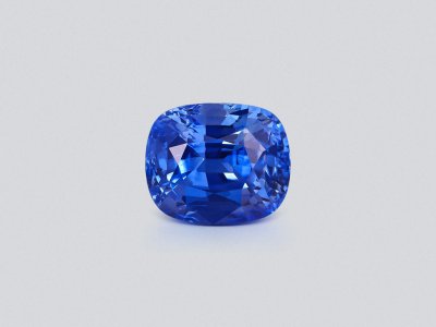 Cornflower Blue sapphire in cushion cut 6.00 carats, Sri Lanka photo