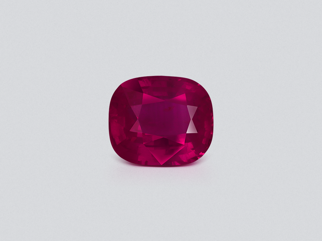 Unheated ruby cushion cut 2.51 carats, Mozambique  Image №1
