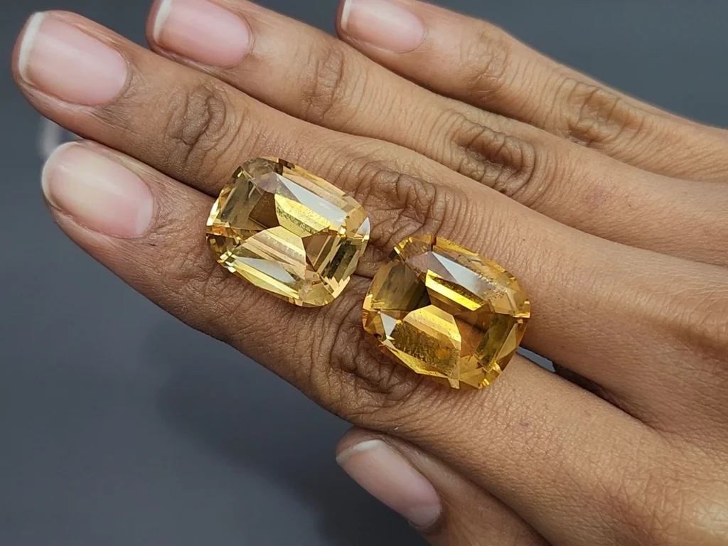 Pair of large citrines precision cut cushion 34.26 carats, Africa Image №2