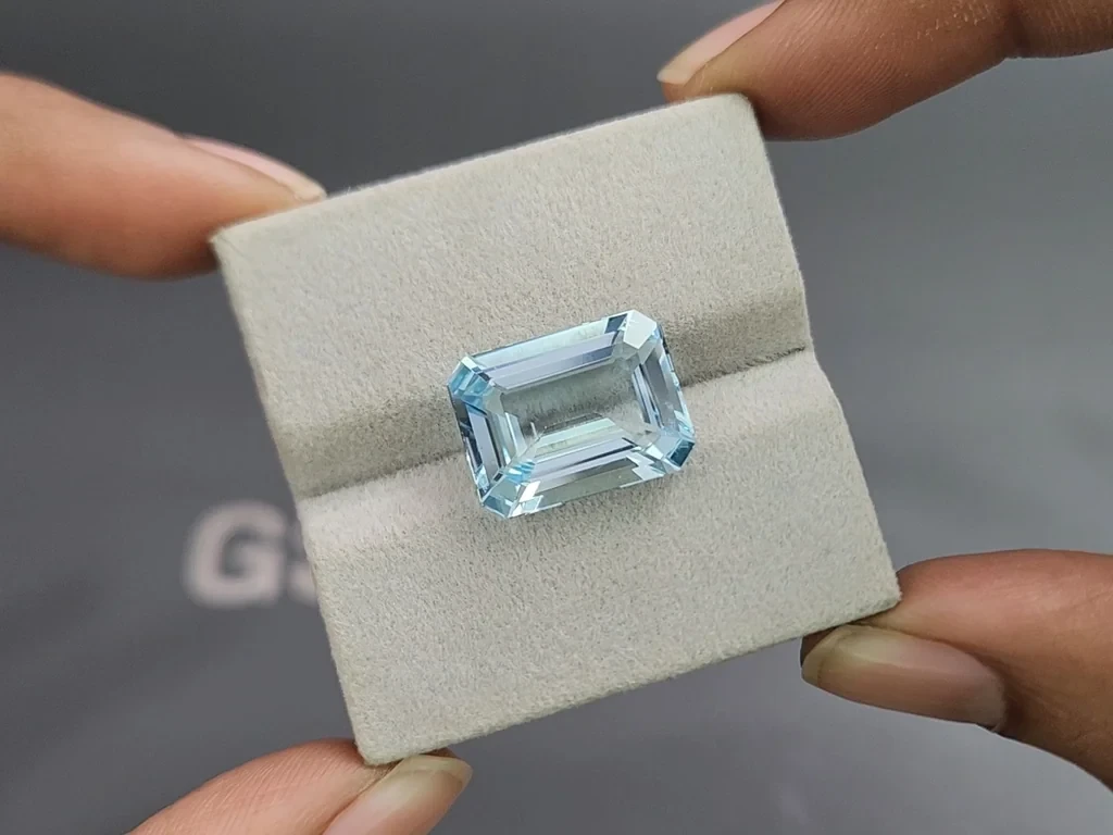 Aquamarine octagon cut 10.59 carats, Madagascar  Image №4