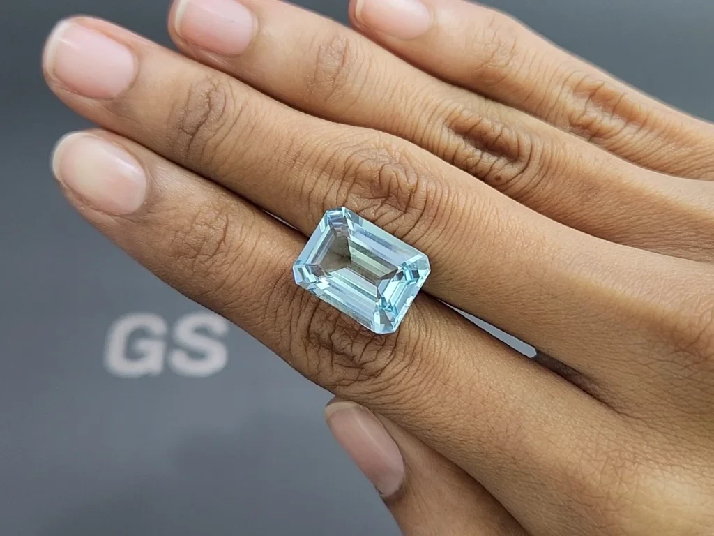 Aquamarine octagon cut 10.59 carats, Madagascar  Image №2