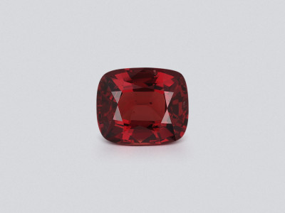 Spinel Vivid Red cushion cut 5.66 carats, Vietnam photo